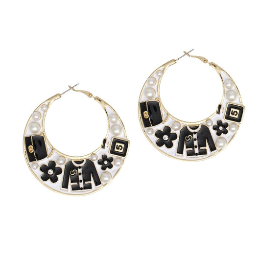 Hoop Fashion House Chic White and Gold Earrings